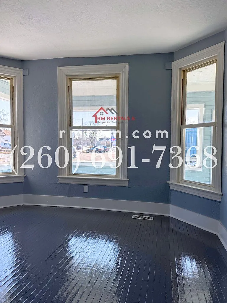 129 E Woodland Ave. - 1 — Photo 3