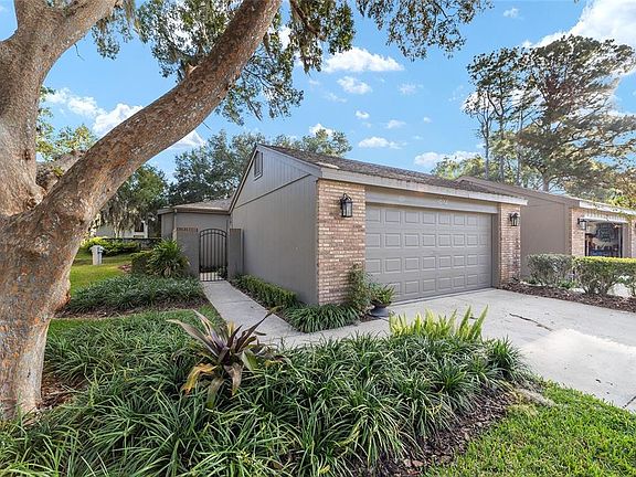 2nd image of 1892 SE Clatter Bridge Rd