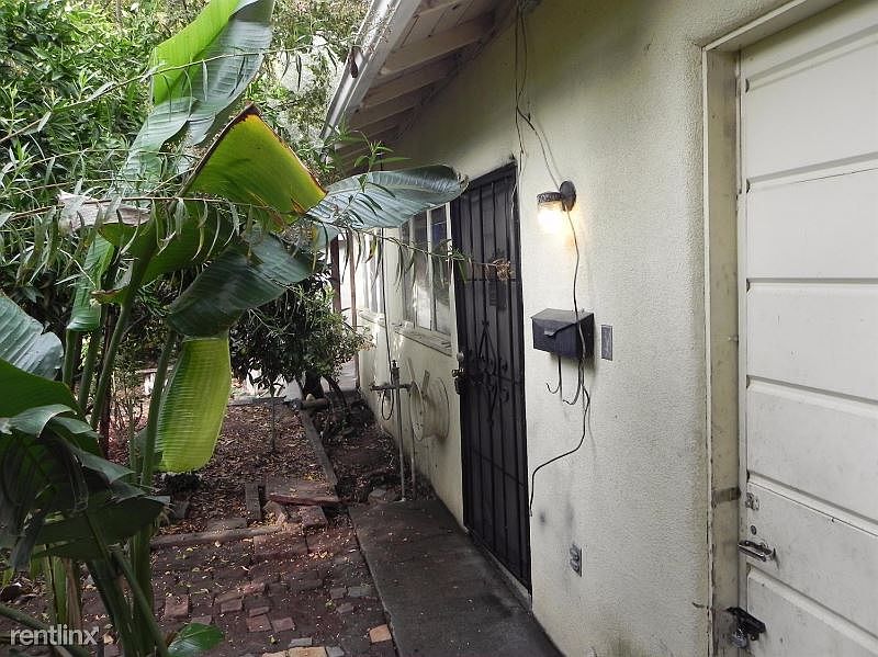 1st image of 638 N Echo Ave