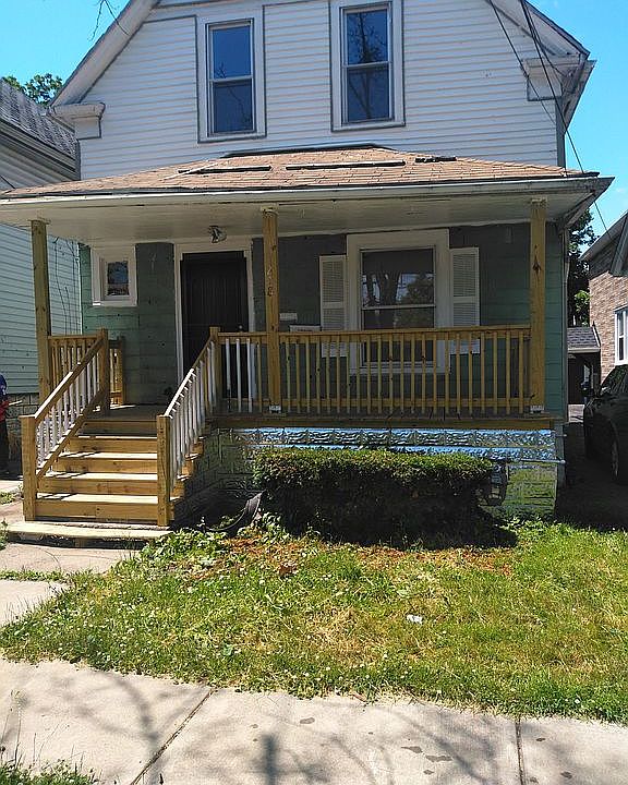 1st image of 218 Burgard Pl