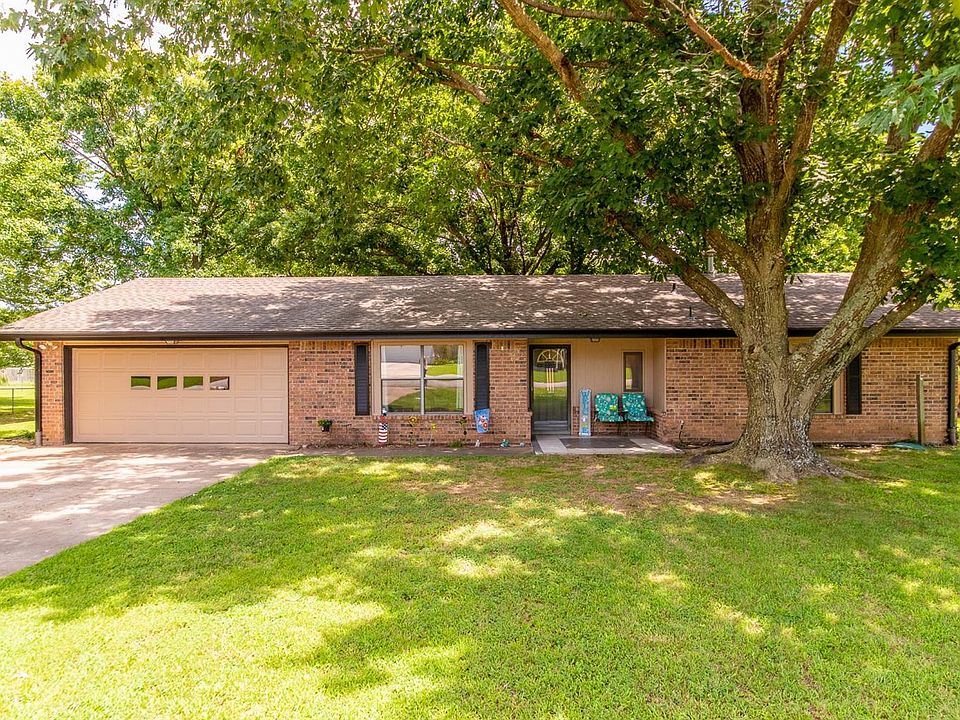 1st image of 2512 Rolling Green Dr