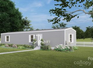 53 Dead End Trl, Marble, NC 28905