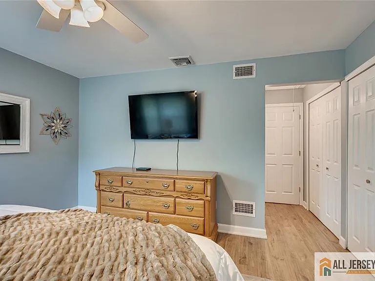39 Kendall Rd — Photo 21