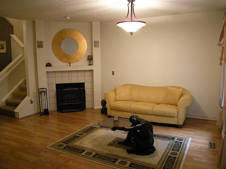 1st image of 8506 Timber Park Dr