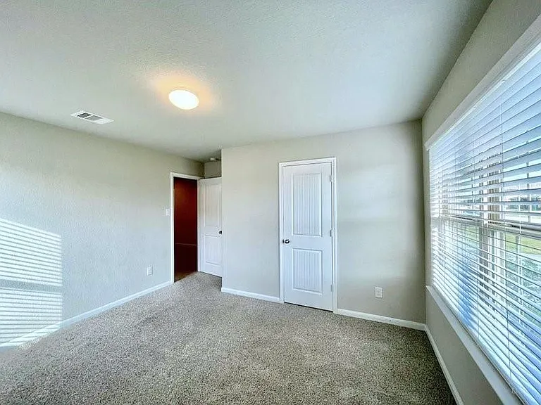 3822 McDonough Way — Photo 7