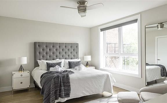4th image of 222 1st St #4