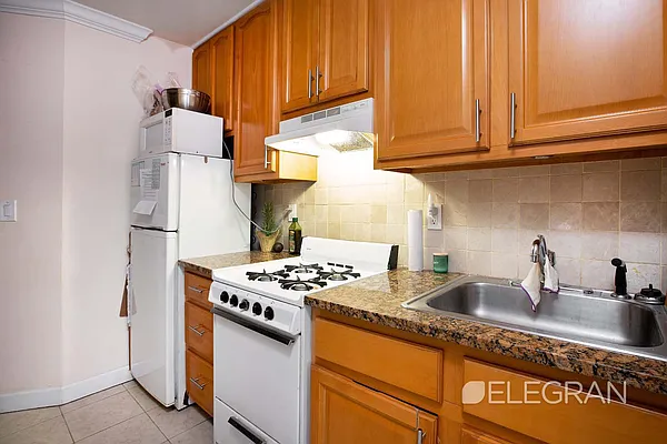 Rented by (Legacy) Elegran | media 18