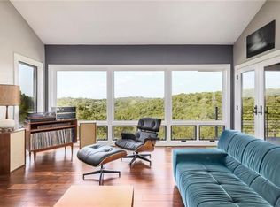 913 Redbud Trl, West Lake Hills, TX 78746