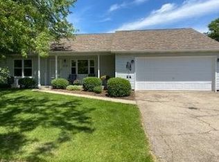 316 Laverne St, Elburn, IL 60119