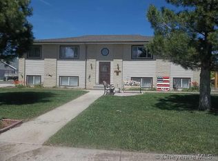 43 15th St, Wheatland, WY 82201