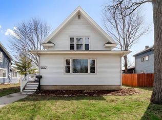 408 E Geneva St, Delavan, WI 53115