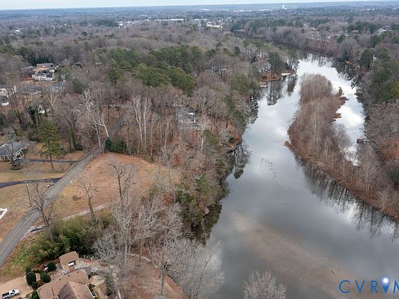 2nd image of 200 Swift Creek Ln