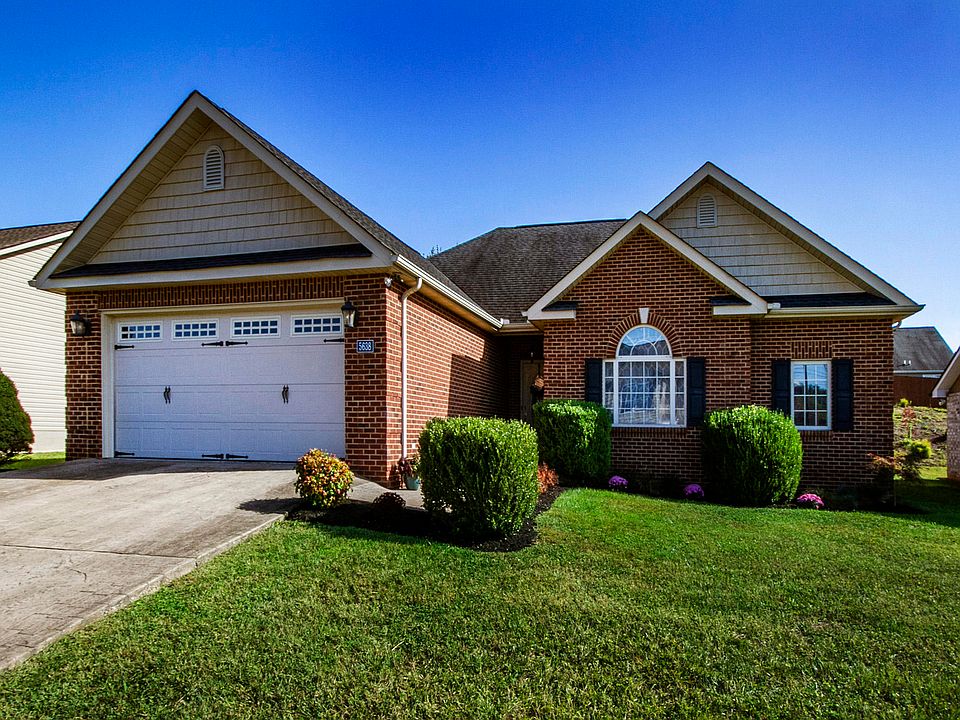 1st image of 5638 Autumn Creek Dr
