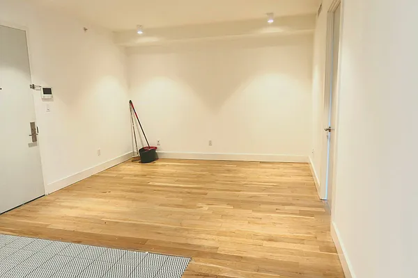 Rented by Rennit Inc. | media 23