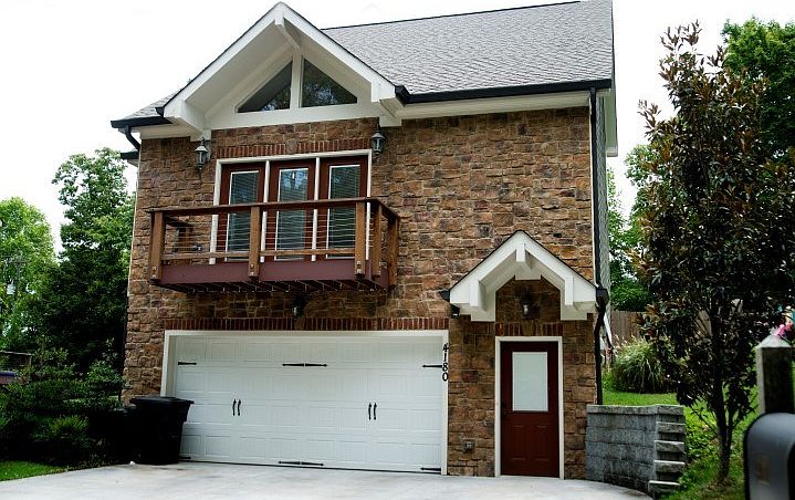 1st image of 4180 Elm Ln NE