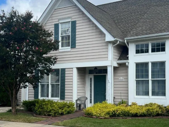 28500 Woods Dr, Easton, MD 21601