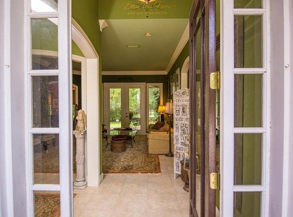 5th image of 125 Woodlands Creek Dr