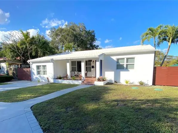 951 NE 116th St, Biscayne Park, FL 33161