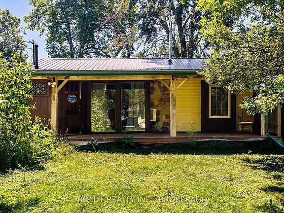 2nd image of 10569 Maplewood Dr