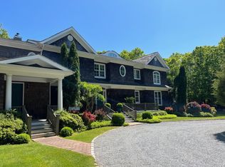 8 Fourteen Hills Ct, Sag Harbor, NY 11963