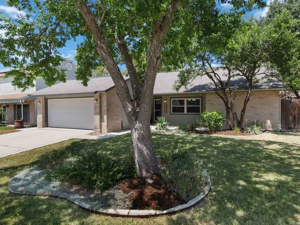 5823 LOST CRK, San Antonio, TX 78247