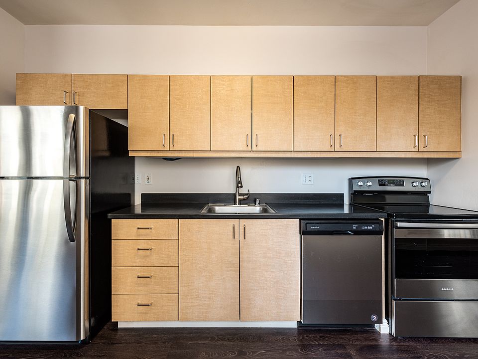 1st image of 1041 6th Ave APT 302