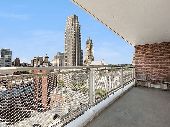 4th image of 549 W 123rd St APT 18F