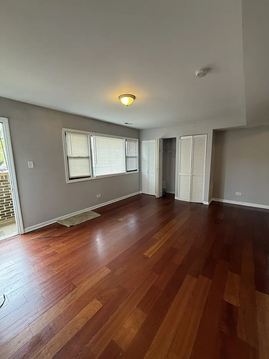 Building Photo - 7642 Exchange Condo Assocation #27642-S
