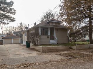 716 Vernon Ave, Lansing, MI 48910