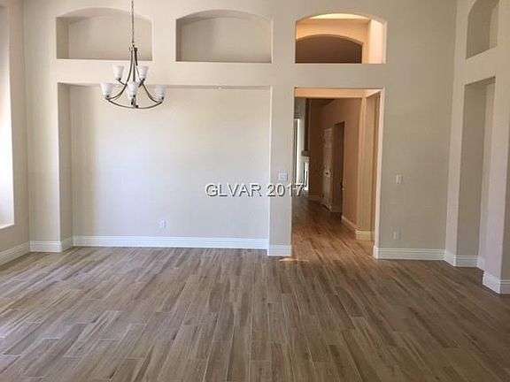 2nd image of 9809 Cantebury Rose Ln