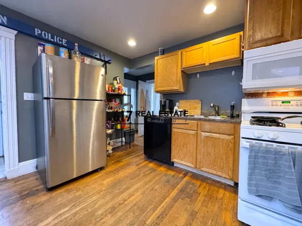 7 Wadsworth St, Allston, MA