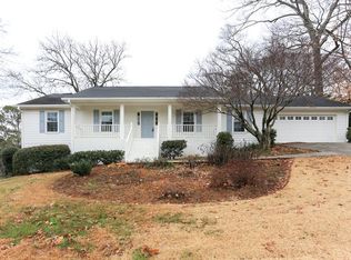 1002 Jonathan Ln, Tucker, GA 30084