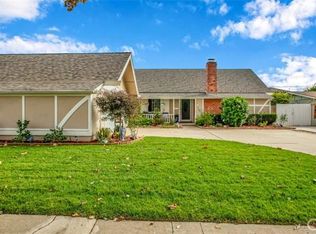 2922 Walker Lee Dr, Los Alamitos, CA 90720