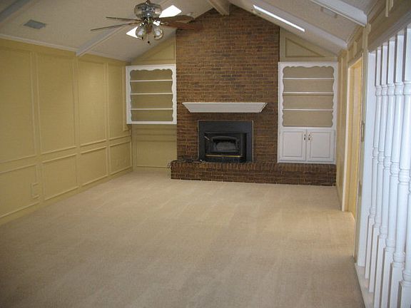 2nd image of 2308 Bobwhite Dr