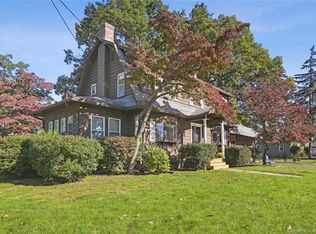 92 Dorothy Rd, Bristol, CT 06010