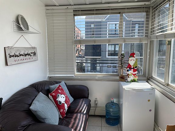 3rd image of 203 Waverly Ave #3
