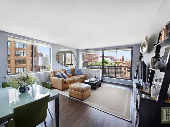 63 Downing Street image 1 of 7