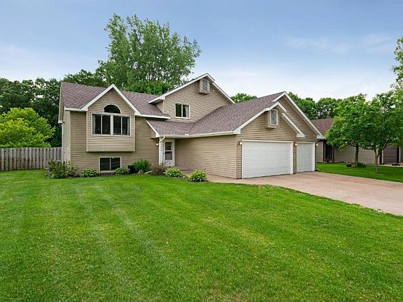 2nd image of 6692 Blue Heron Dr