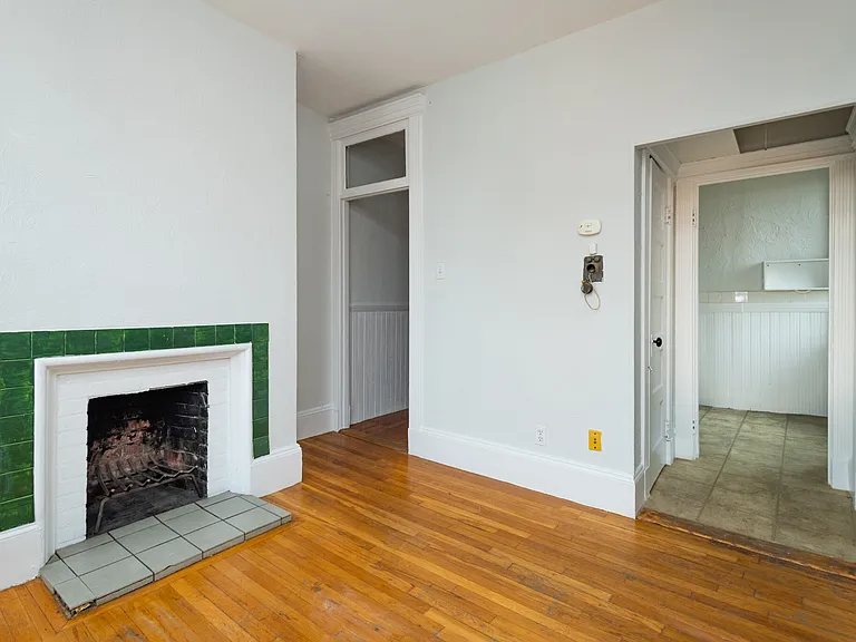 85 Myrtle St #7 — Photo 5