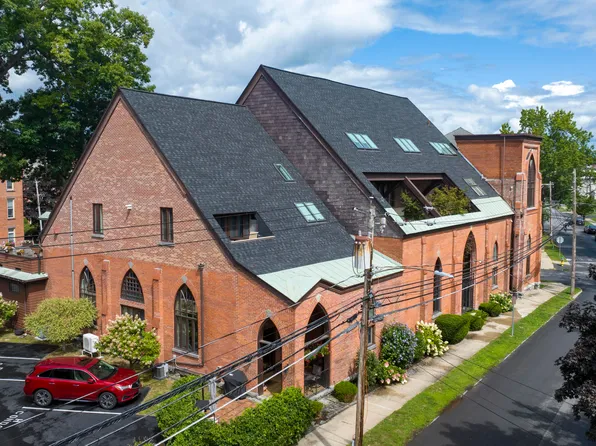 106 Spring Street #9, Saratoga Springs, NY 12866