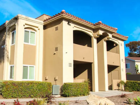 Bonita Bluffs - Military Housing