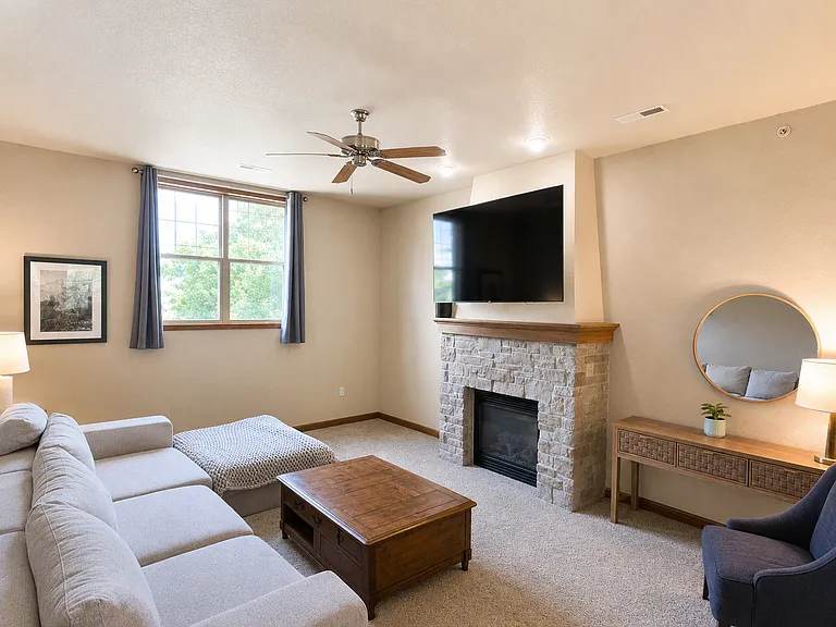 18825 Eagle Dr — Photo 6