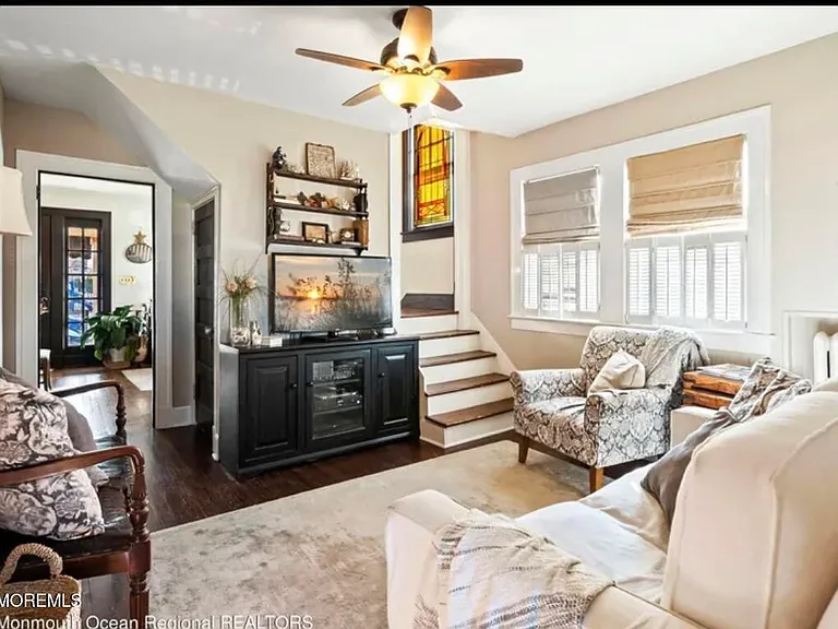512 Lincoln Ave — Photo 9