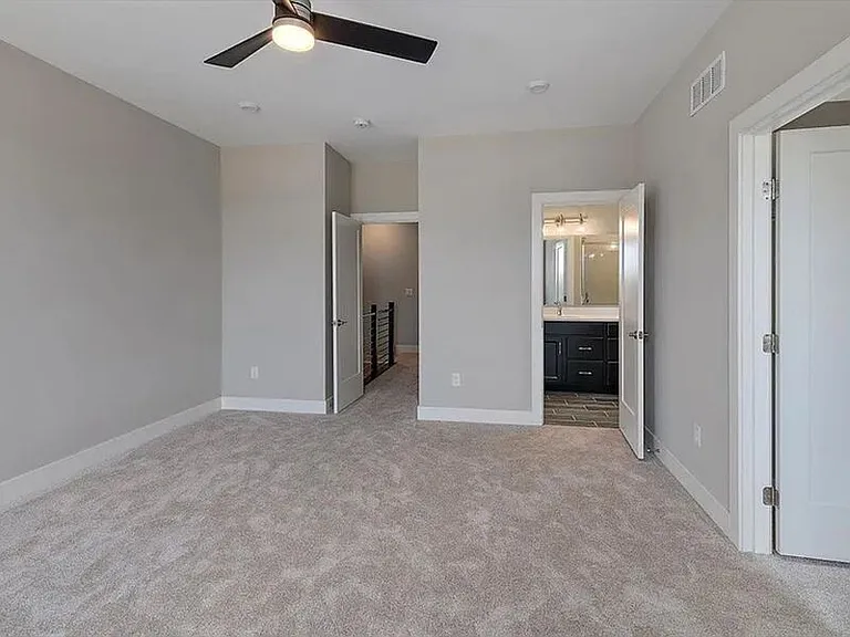 7234 Otley Dr — Photo 23