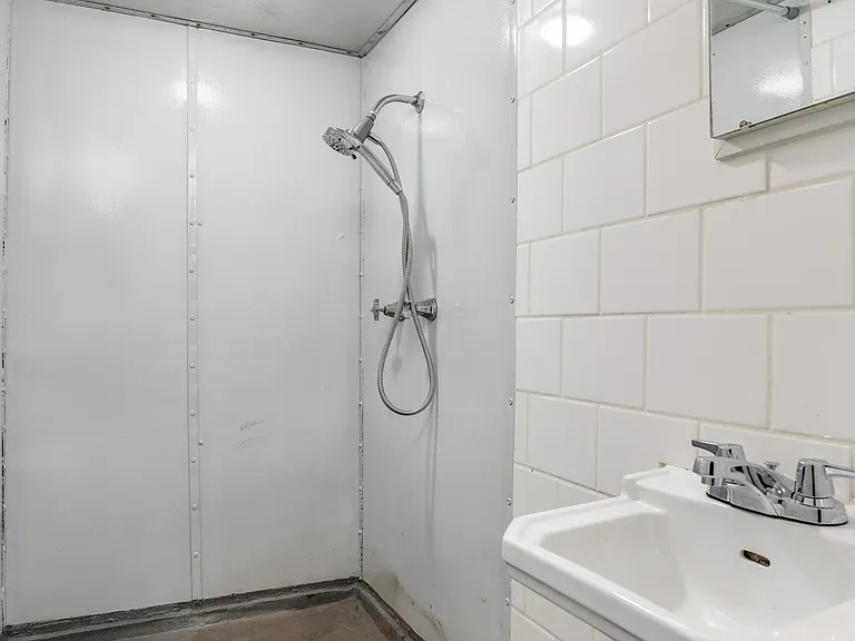 1557 w s - basement 4_08142024