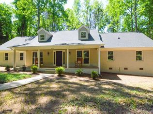 4931 Hackamore Rd, Greensboro, NC 27410