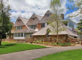 8 Contentment Island Rd, Darien, CT 06820