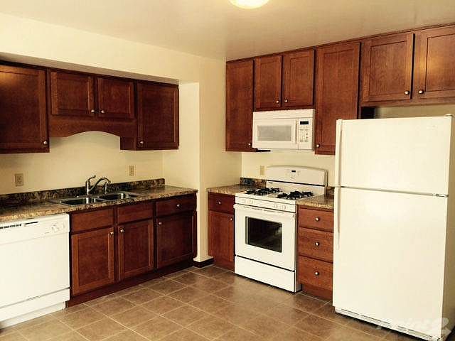 Updated Kitchen (2)