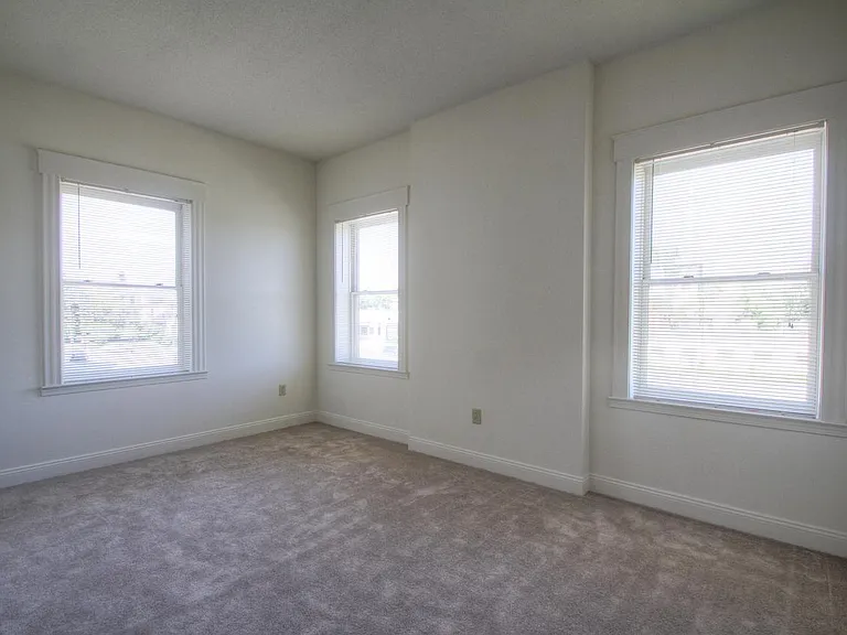 921 William H Taft Rd — Photo 11