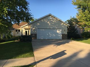 2793 Pine Ridge Blvd, Red Wing, MN 55066